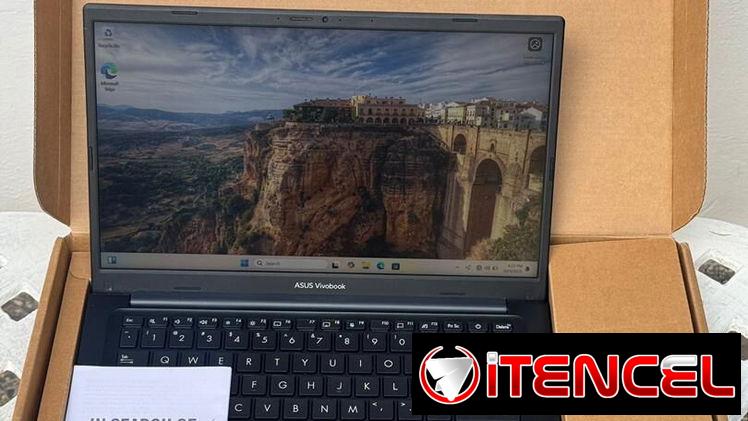 Laptop Asus VivoBook nueva i5-13 40gb ram