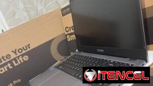 Laptop nueva en caja 8gb ram ddr5