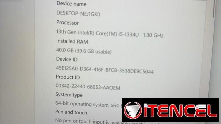 Laptop Asus VivoBook nueva i5-13 40gb ram