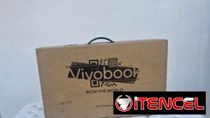 Laptop Asus VivoBook Ryzen 3 nueva en caja