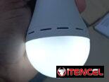 Bombillo recargable 9w