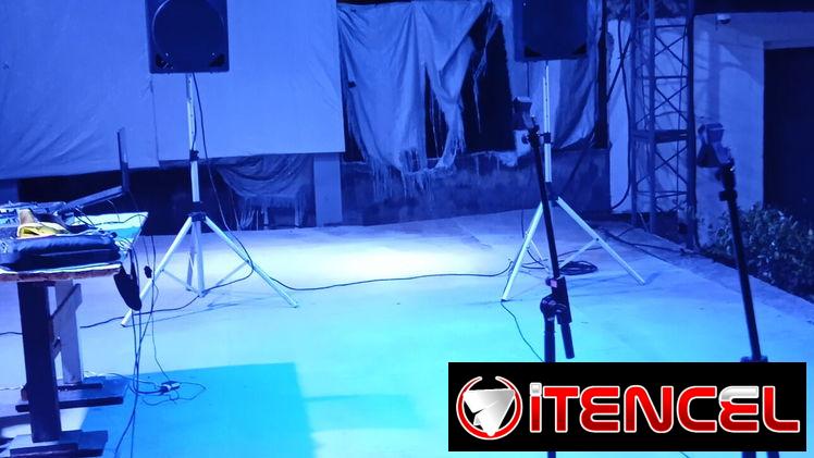 Dj con audio y pantalla