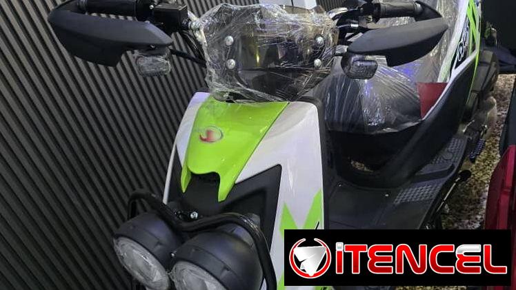 Motos automática BWS