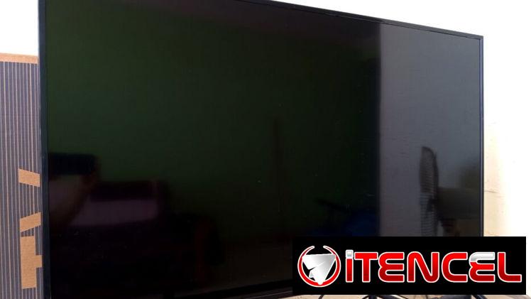 TV Samsung 4K de 50 PULGADAS ( LA PANTALLA NO DA IMAGEN)..