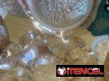 Venta de antigüedades , elefante de porcelana,cristalería antigua y muchas cosas más