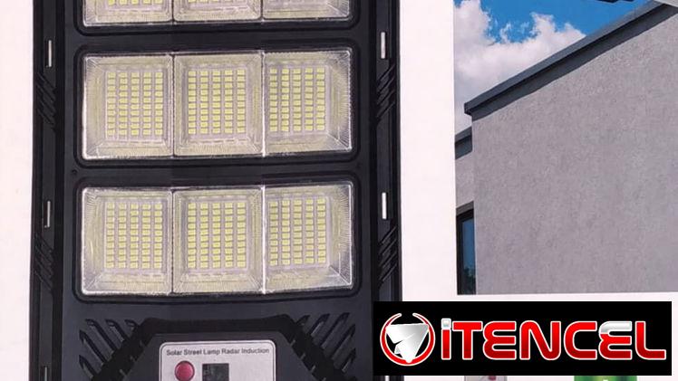 Lámpara para exteriores con panel solar