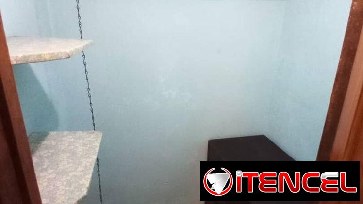 Se vende apto en calle Linea. Amplio, bonito y en buen estado