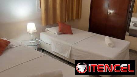 🏡Cod.Z Alquiler de Apartamento en Centro Habana | 2 Habitaciones con Baño Privado