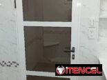 Marquetería de aluminio y cristal, Puertas , Ventanas , Bajos de meseta , Paños fijos, Mamparas de baño, Estantes , ect.