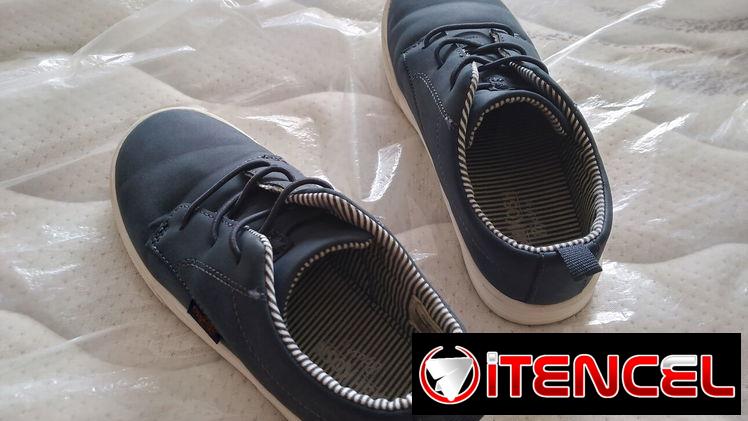 Zapatos de niño