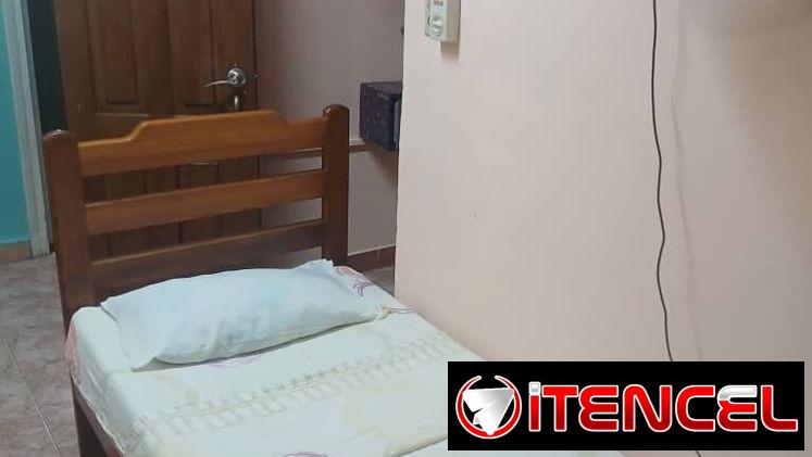 Cod.Z Alojamiento en Centro Habana| 3 Habitaciones y Terraza