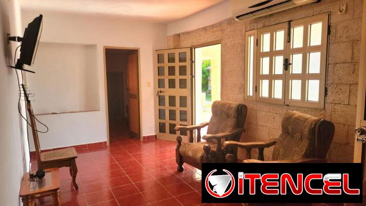 Renta casa con piscina y mesa de billar en Playa Boca Ciega 🌊 1/2 cuadra del mar ,+53 52463651 ,L