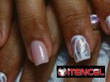 Manicura profesional en tecnicas de gel y acrilico