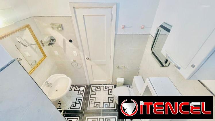 SE RENTAN HABITACIONES PRIVADAS EN CASA CERCA DE LINEA Y G EN EL VEDADO. 54026428
