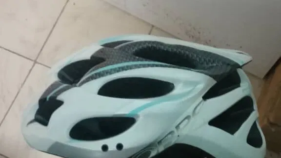 Se vende casco de bici para niños (nuevo de paquete)