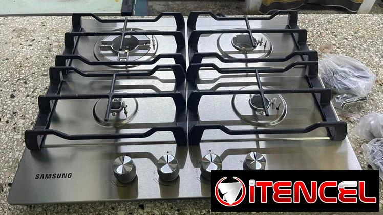 Cocina para empotrar Samsung 4 hornillas, encendido por magneto y acero inoxidable en 480 Usd