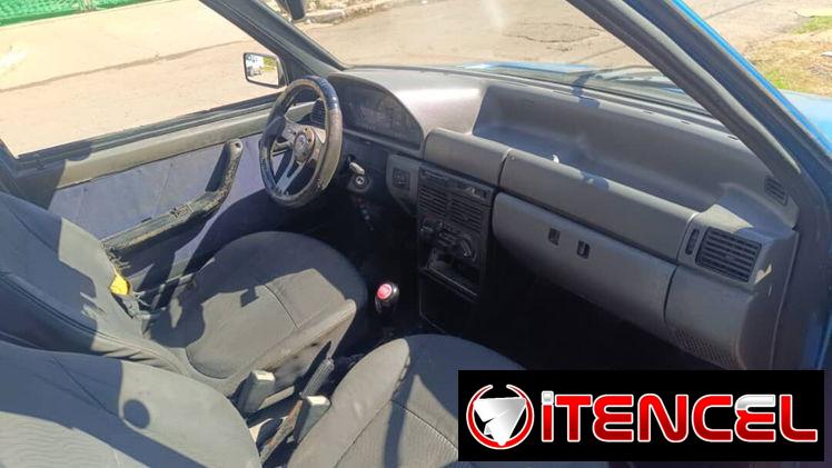 Fiat uno italiano de 1999, certifico en mano, motor 1.4 de gasolina, pago en USD
