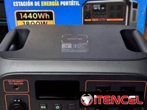 0554b33997f0d1334a81f4dc0203fc130df9069f98d25fada70b61aad93998ea-1