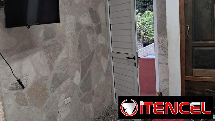 SE RENTA CASA DE DOS HABITACIONES CON PISCINA EN GUANABO. 54026428