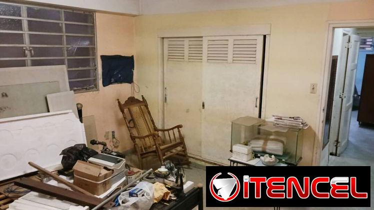Se vende Apartamento en la Víbora, cerca de la Plaza Roja
