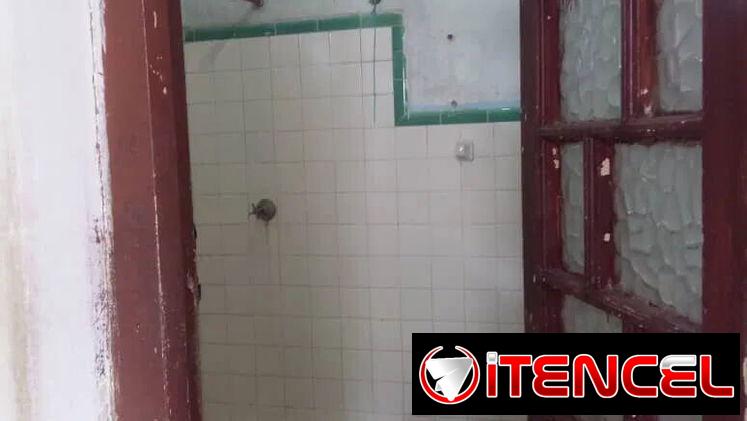 Venta Casa independiente en guanabacoa. Enrejada toda. Placa libre.