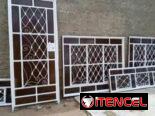 Marquetería de acero y cristal, puertas ventanas y rejas