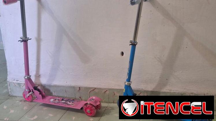 Carriola Azul de Lilo y Stich. Nueva en su caja a Estrenar