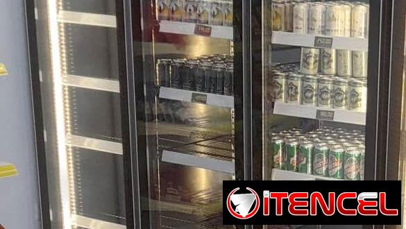 Exhibidora Triple de 36 pies Vertical marca XINGX $2020 USD Transporte incluido  Nueva en Caja Factura y Garantía