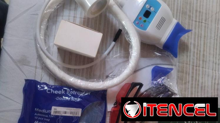 Lámpara halógena 150USD