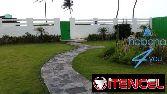 CASA FRENTE AL MAR SIN PISCINA EN RENTA , +53 52463651 DE LUJO , N