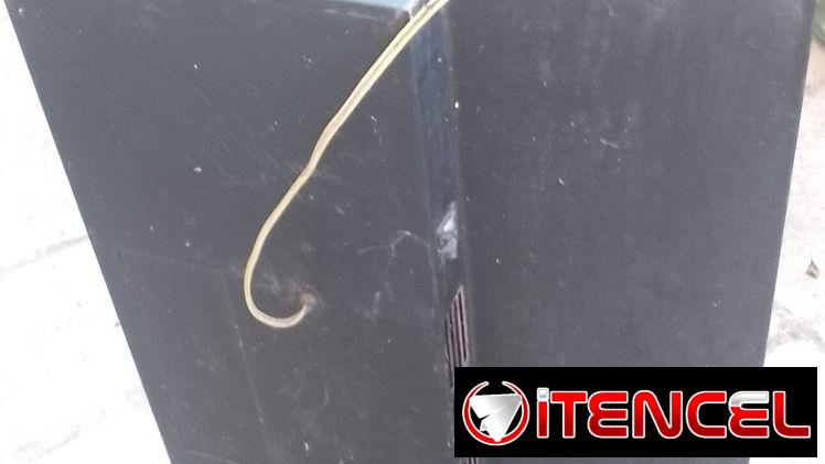 SE VENDE EXTRACTOR DE GRASA DE COCINA