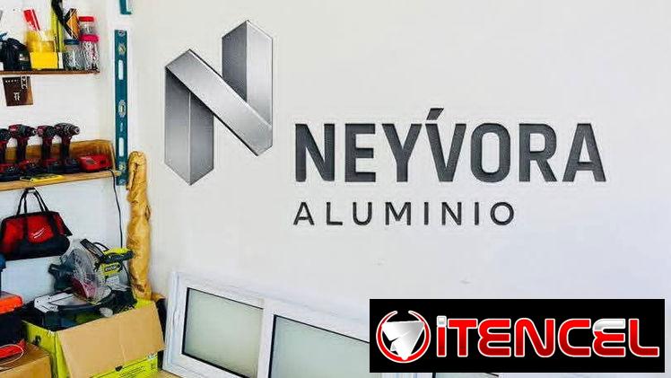 Carpinteria de aluminio y cristal empresa neyvora