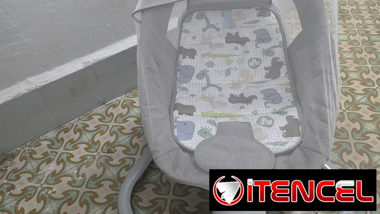 SE VENDE MECEDORA PARA BEBES O SE CAMBIA POR OTRA