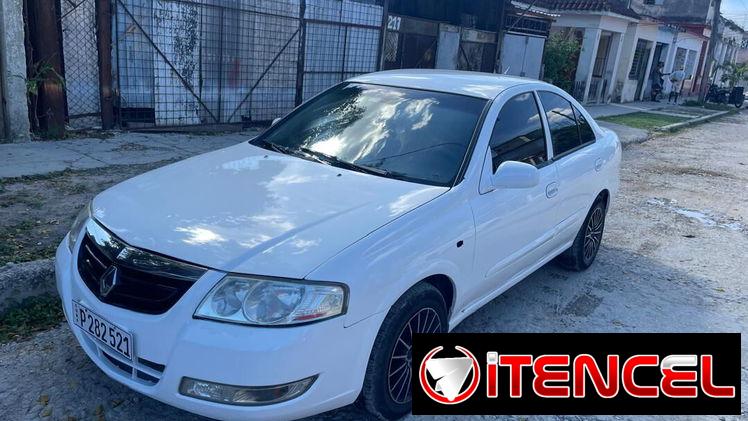 Renault Scala 2012