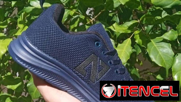 Tenis  Económico detalle rojo, gris, negro azul, blanco, negro