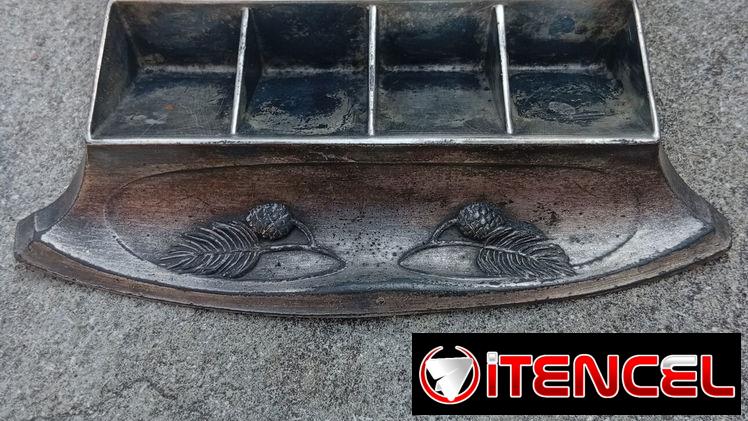 Antigüedades. Caja para sellos.
