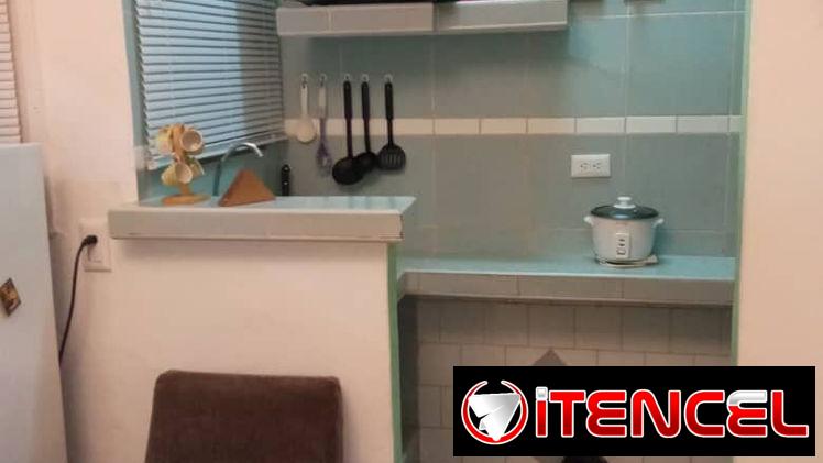 Renta Lineal o por noches apartamento de 1 dormitorio en Vedado cerca de la Universidad y la Rampa 300usd 53582376