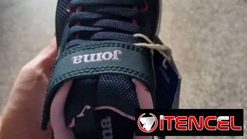 Tennis Joma