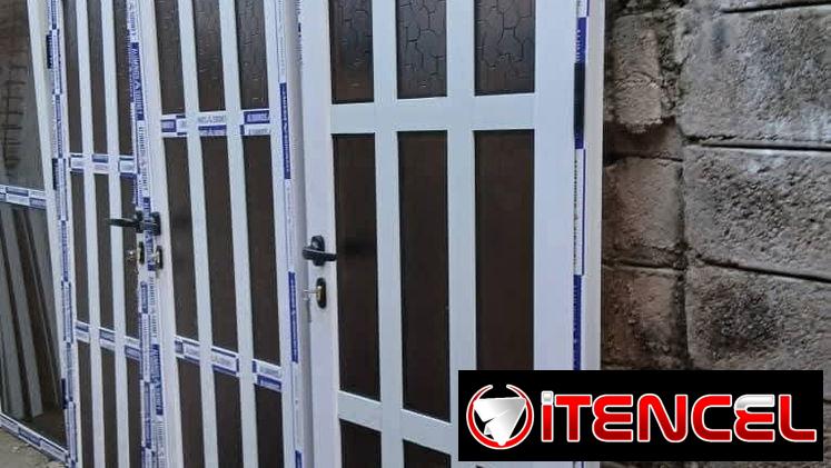 Le ofrecemos lo que usted necesita para cambiar  el diseño de su hogar o su negocio Trabajos de carpintería de aluminio