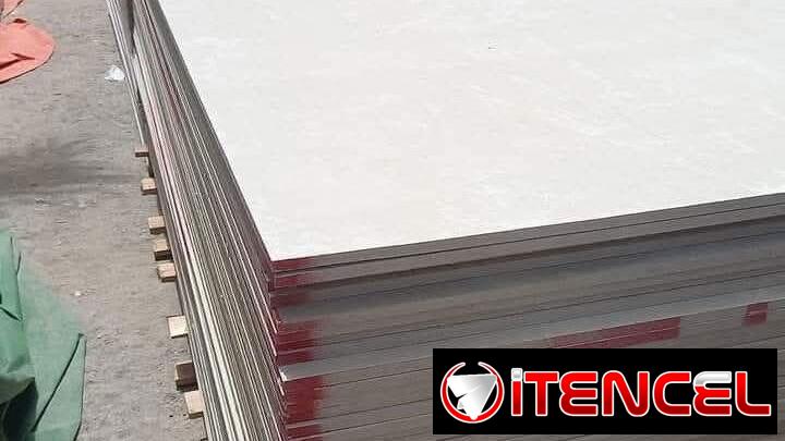 Planchas de pleiser 1.22*2.44