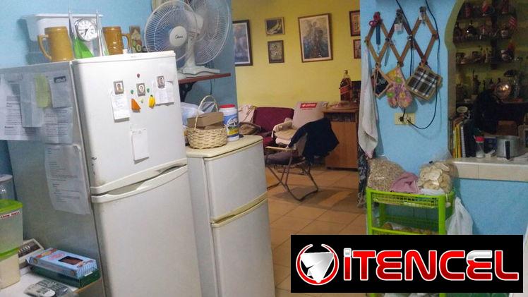 VENDO APARTAMENTO DE DOS CUARTOS CON AIRE ACONDICIONADO EN PLAYA