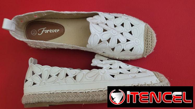 Zapatos tipo alpargatas