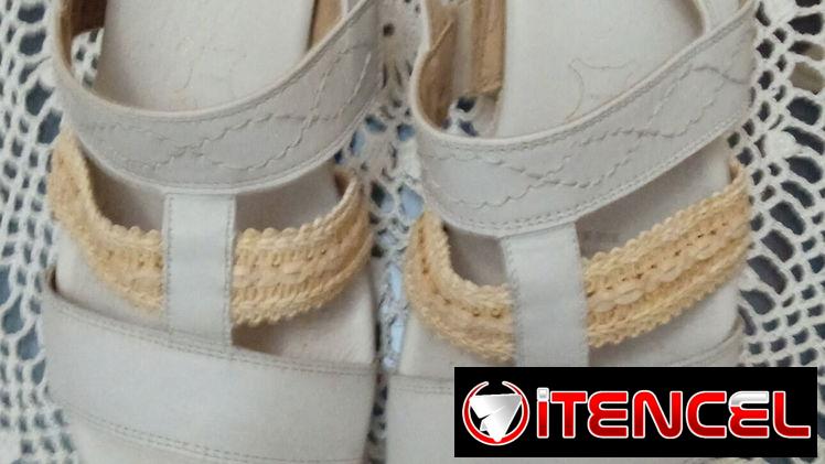 Sandalias de mujer de piel