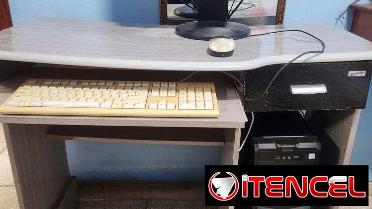PC de escritorio poco uso sin detalles y funcionando al 100%