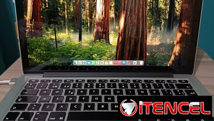 MacBook Pro A1502