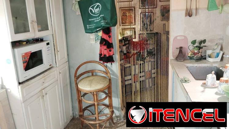 Apartamento 3 cuartos en el Vedado (a plazos)