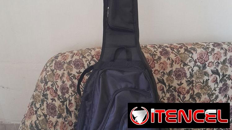 Estuche de guitarra