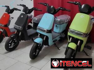 0a7711505570abc0320e12a219187fa639e44abd1a394e319fd57836ff48cb76-1