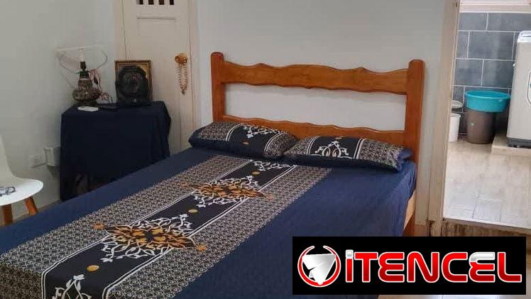 Apartamento en el Vedado en zona céntrica, entre las calles 26 y 23 !!!