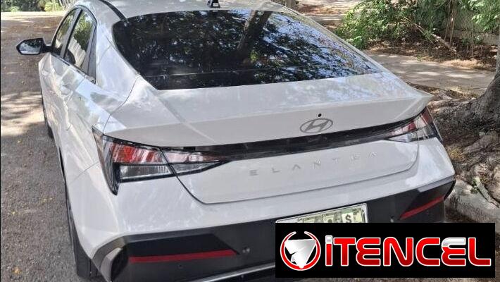 Hyundai Elantra 2025 full equipado 0km